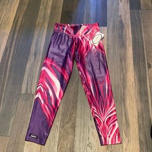 Brand new yoga crops🥰